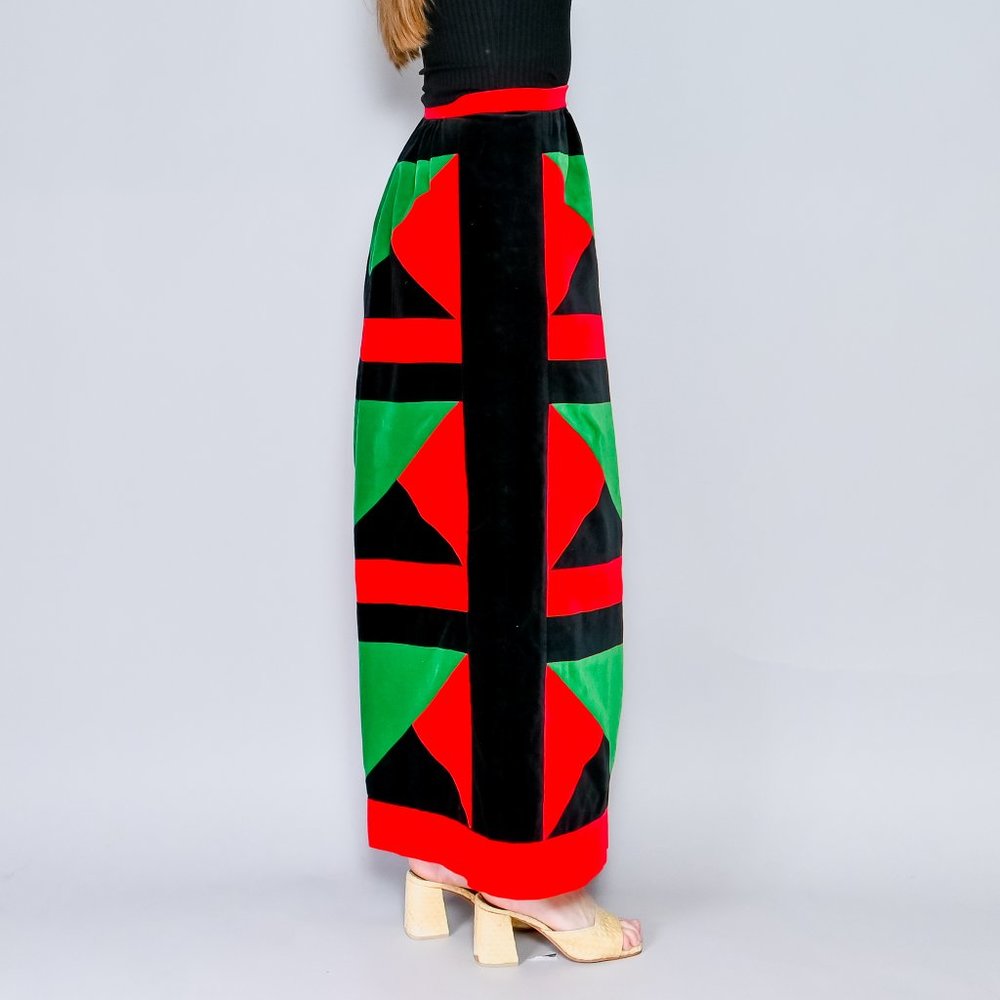 VINTAGE Bergdorf Goodman Mountain Artisans Geometric Velvet Maxi Skirt 70s - Picture 3 of 8